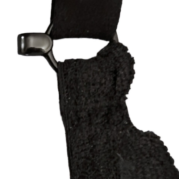 ⭐️ HOST PICK ⭐️ Black Lace Push Up Bra 38DD - Picture 5 of 8